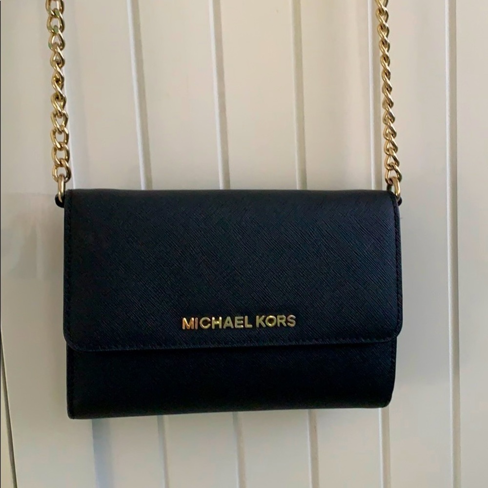 Crossbody bag